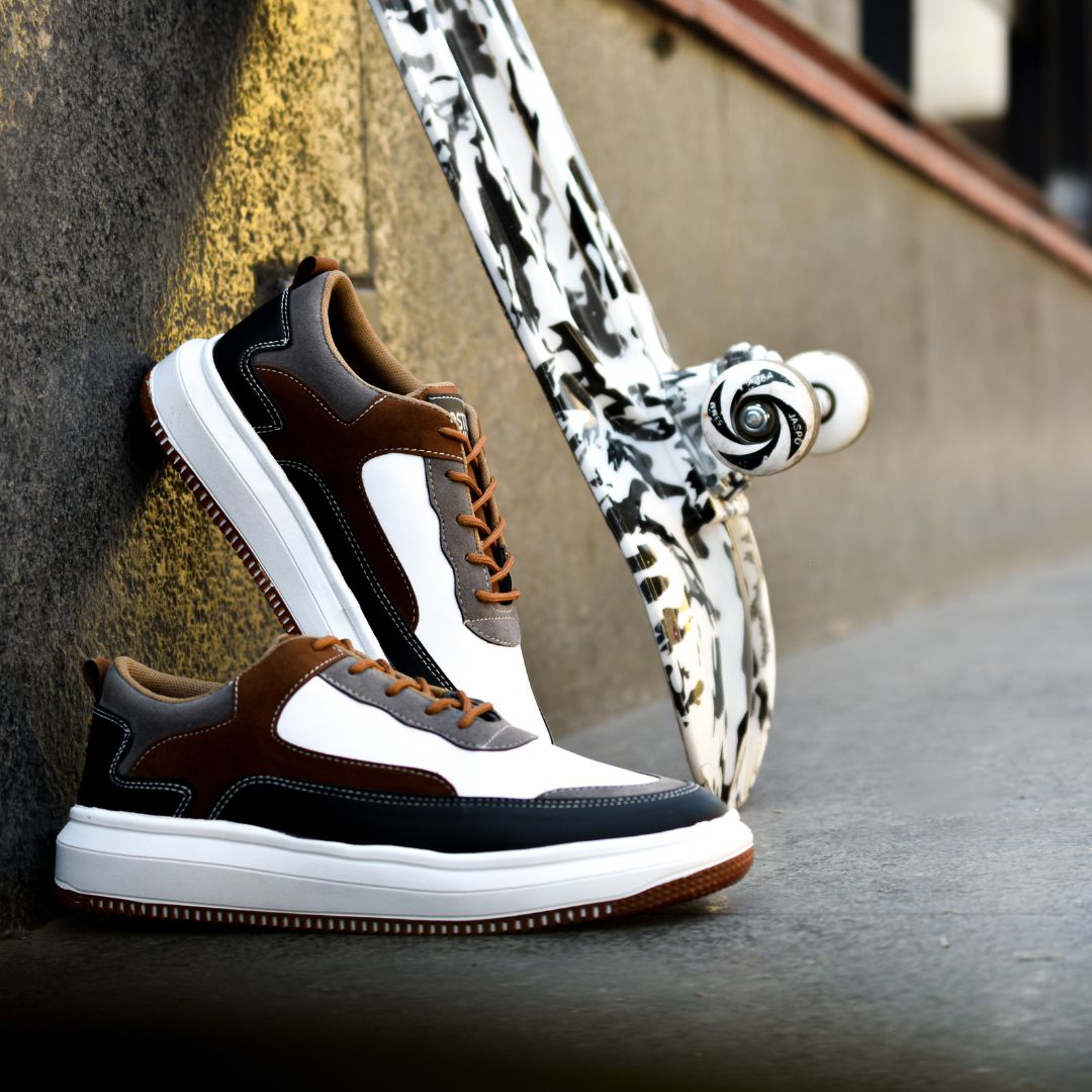 The Rostory Canyon Lace-up Sneakers