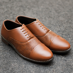 Fremont Textured Round Toe Lace-Ups Formal Brogues