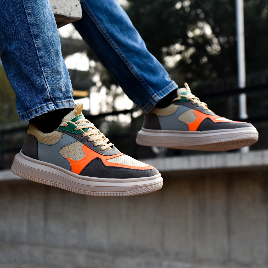 Sphinx Lace-up Sneaker